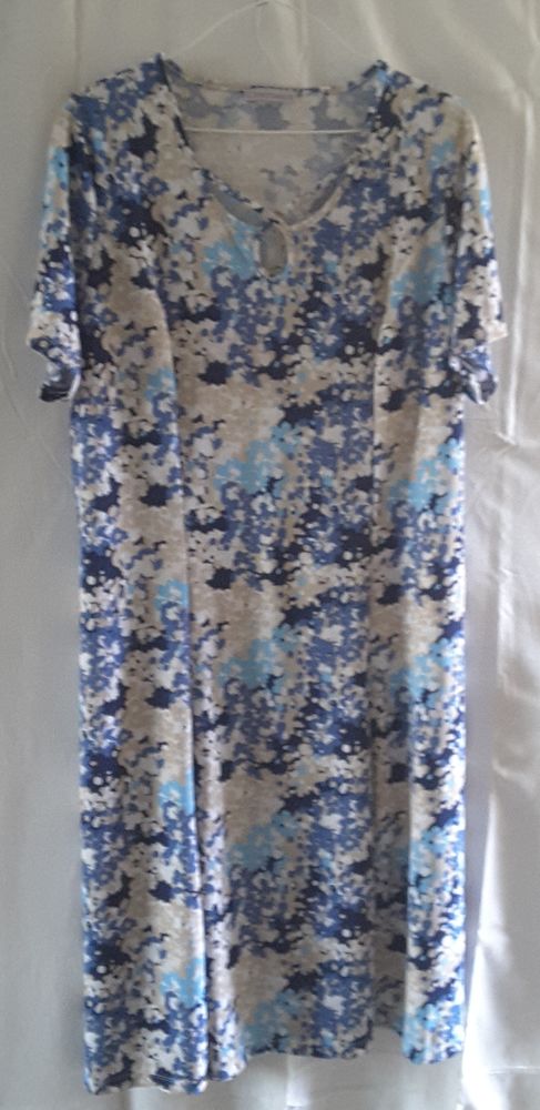 Robe imprim�e � manches courtes- Charmance - Taille 50 15 Limoges (87)