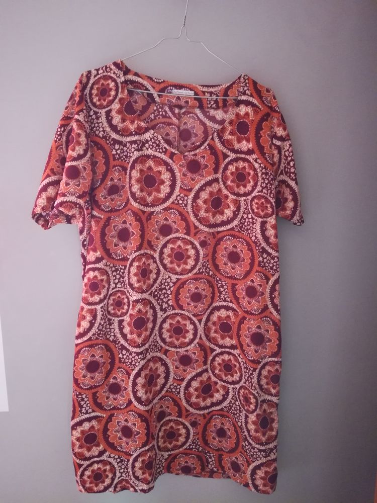 ROBE ETE IMPRIMEE
TAILLE 5
TRES BON ETAT 8 Villeneuve-Tolosane (31)