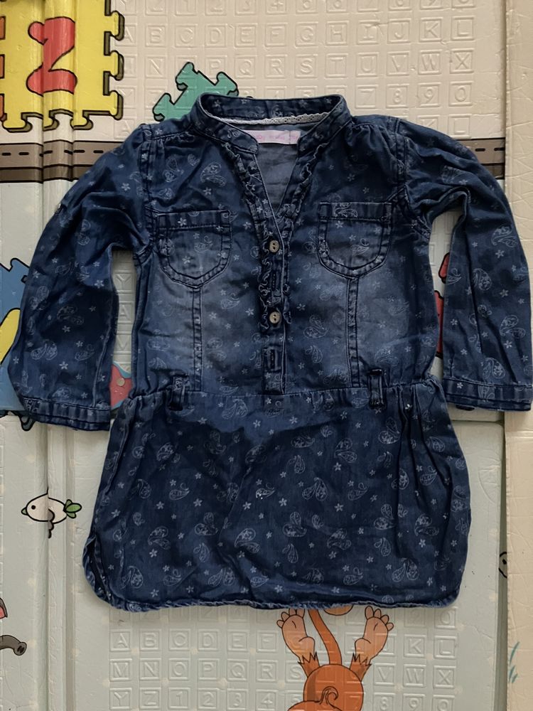 robe en jean Baby By Gemo taille 18 mois 2 Br�m�nil (54)