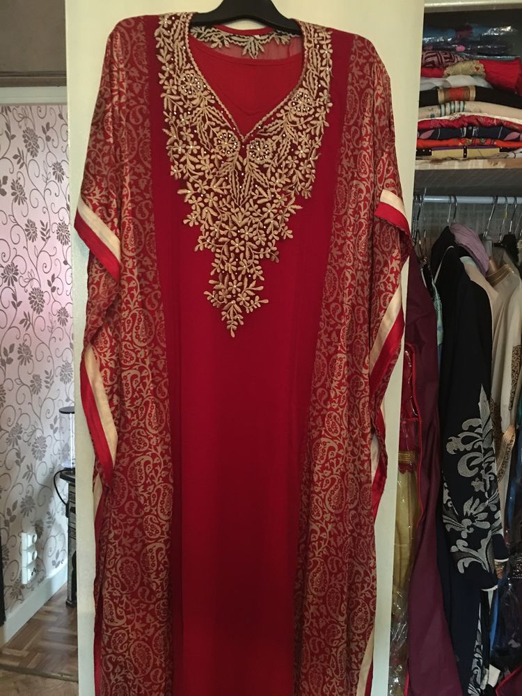 Robe et jellaba oriental 0 Pau (64)