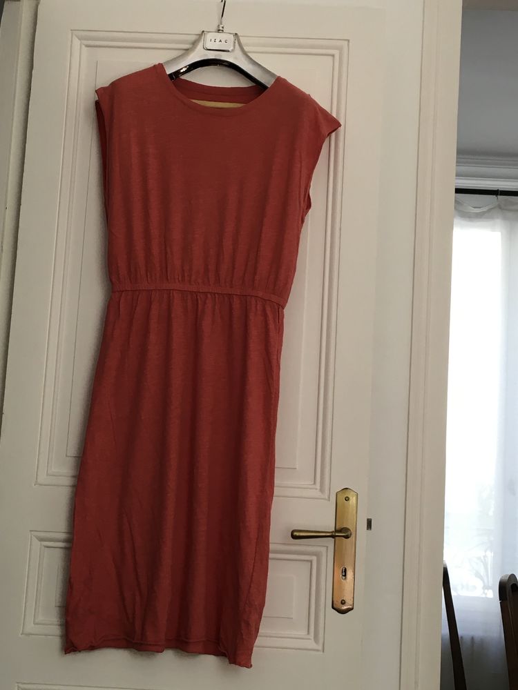 Robe l�g�re 20 Saint-Mand� (94)