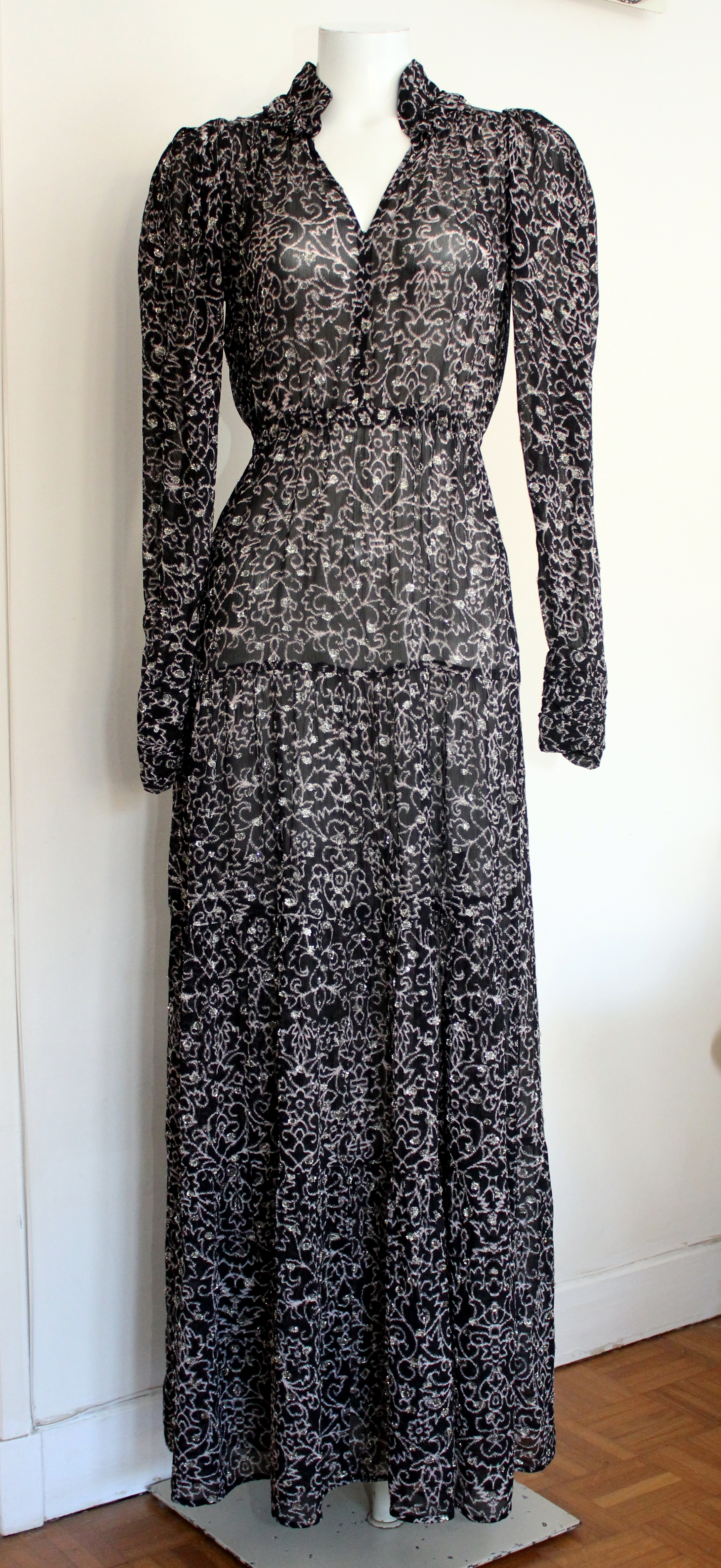 Robe longue Alegria BA&SH T.0 ou T.36 Fr 140 Issy-les-Moulineaux (92)