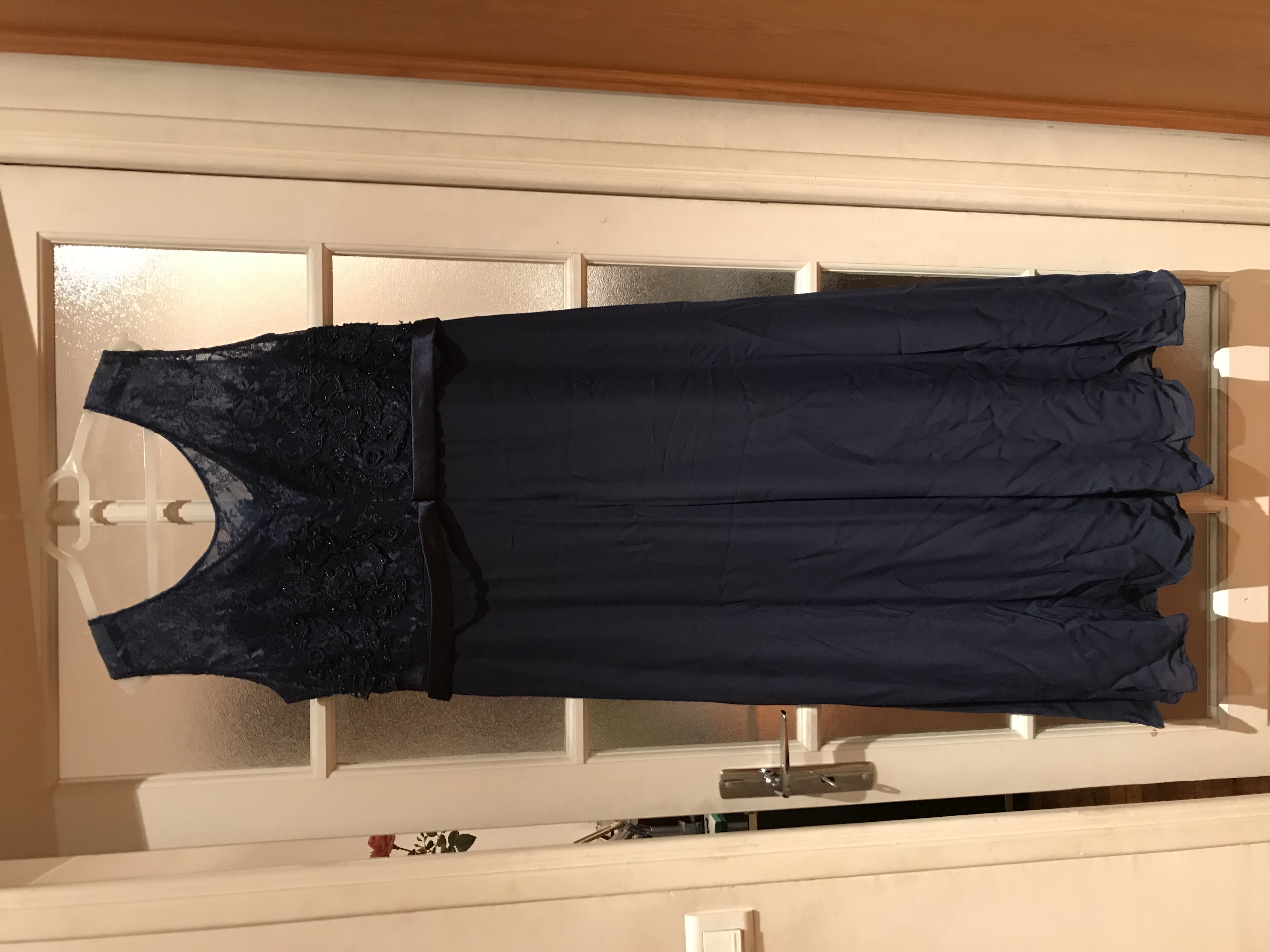 1 robe longue 1 Djellaba
30 Paris 10 (75)