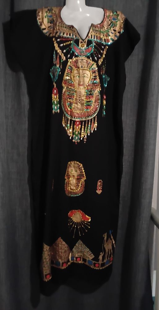 Robe longue �gyptienne 100 Reims (51)