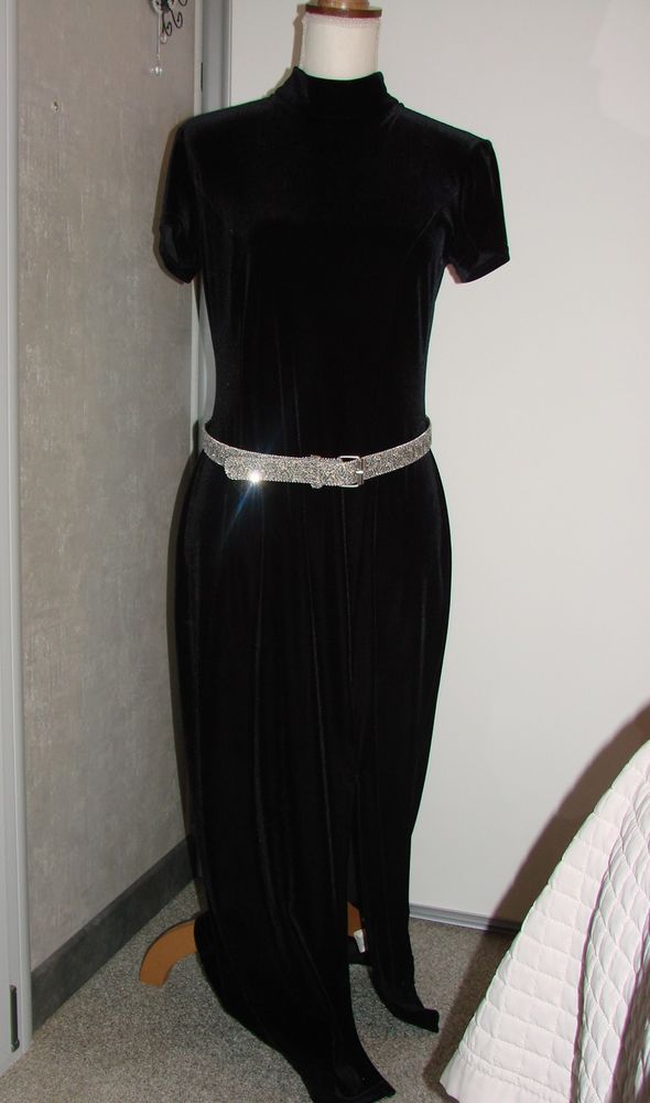 robe longue noir 30 Besan�on (25)
