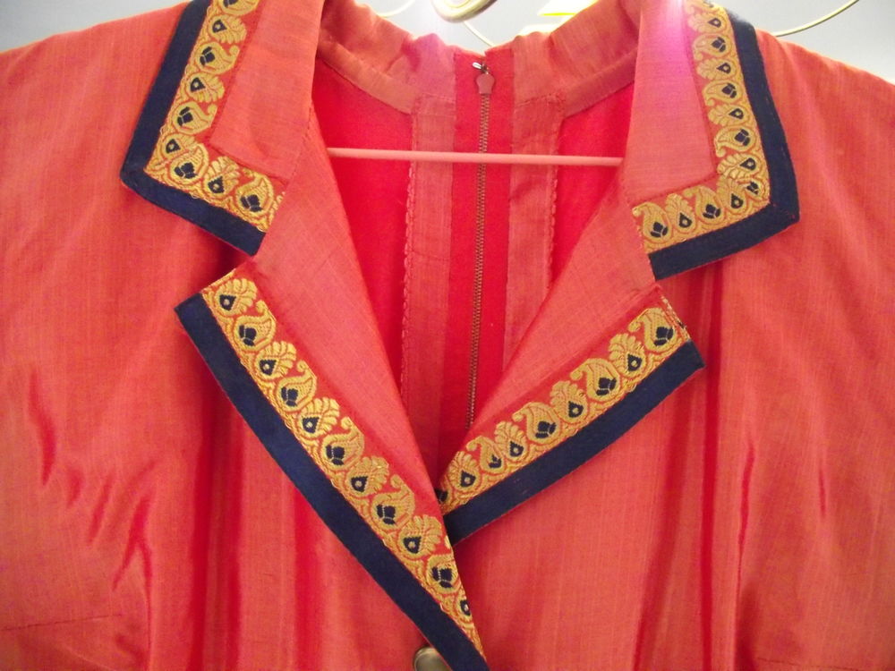 ROBE LONGUE EN SOIERIE DES INDES 20 Neuilly-Plaisance (93)