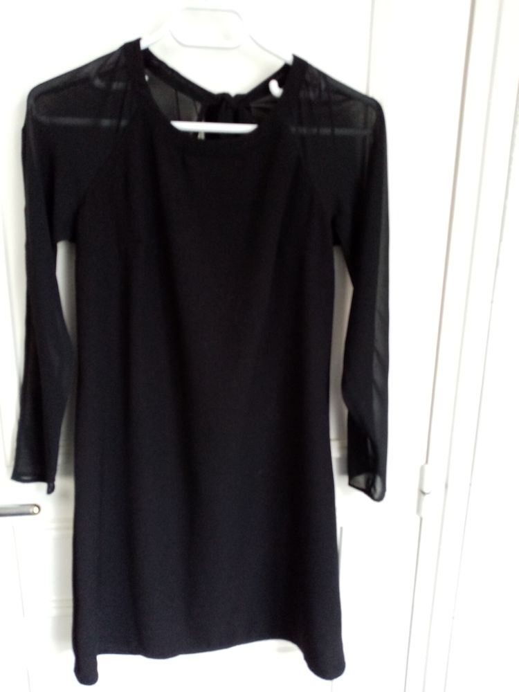 Robe manches longues Naf Naf 20 Saint-Germain-en-Laye (78)