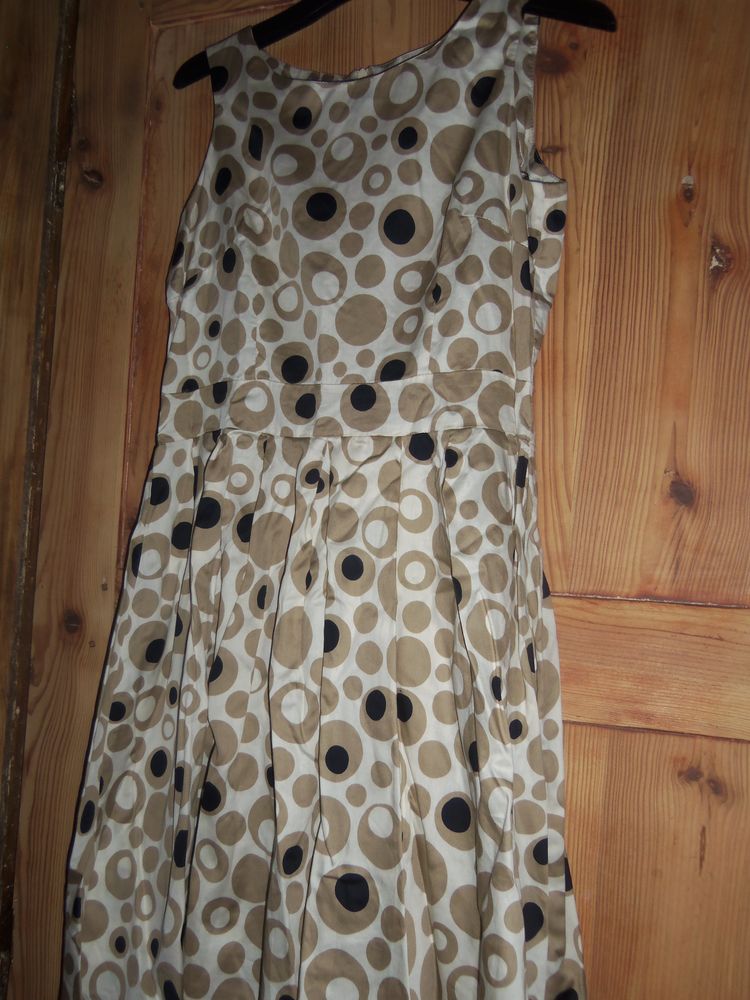 Robe F�e Marabout�e 5 Mont-de-Marsan (40)