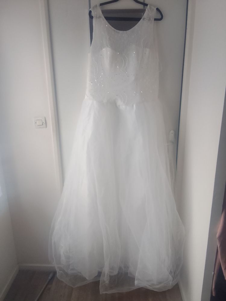 Robe mariage 690 Sarcelles (95)