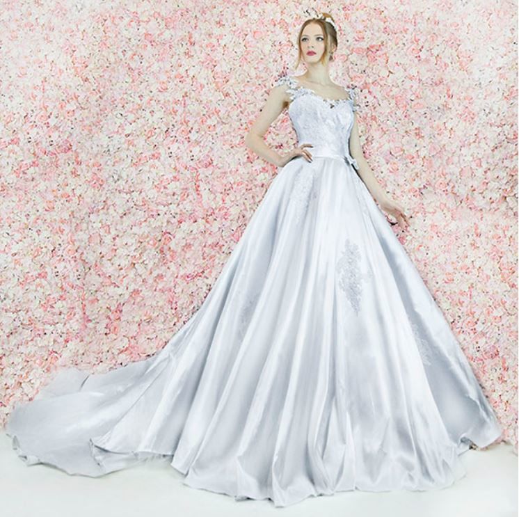 Robe de mari�e blanche en soie mikado (34 36 38 40) 599 Paris 15 (75)