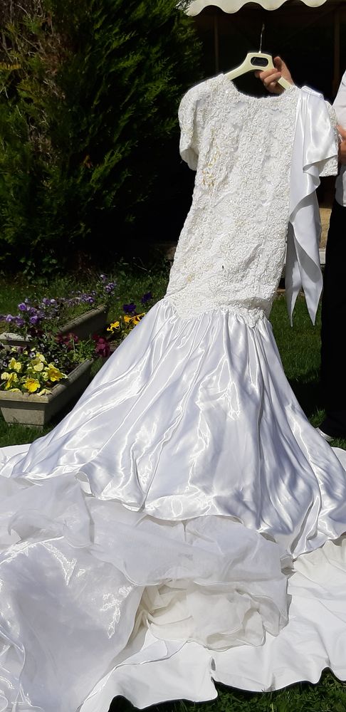 Robe de mari�e fabrication italienne neuve sans �tiquette 250 Collonges-sous-Sal�ve (74)