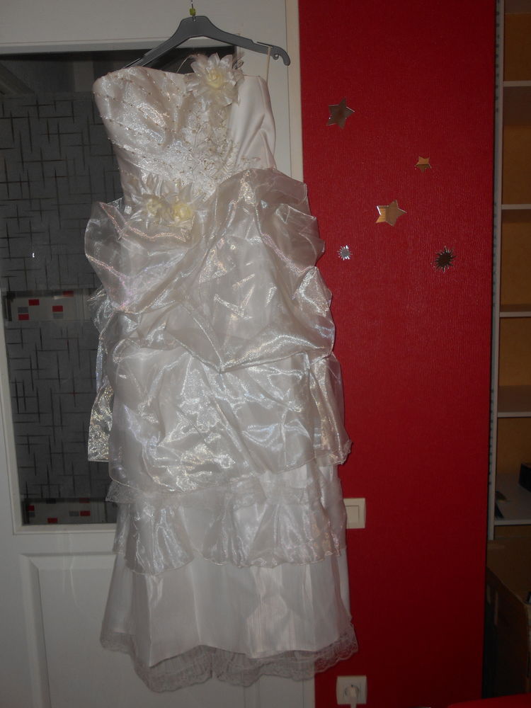 ROBE DE MARIEE NEUVE 150 Dijon (21)