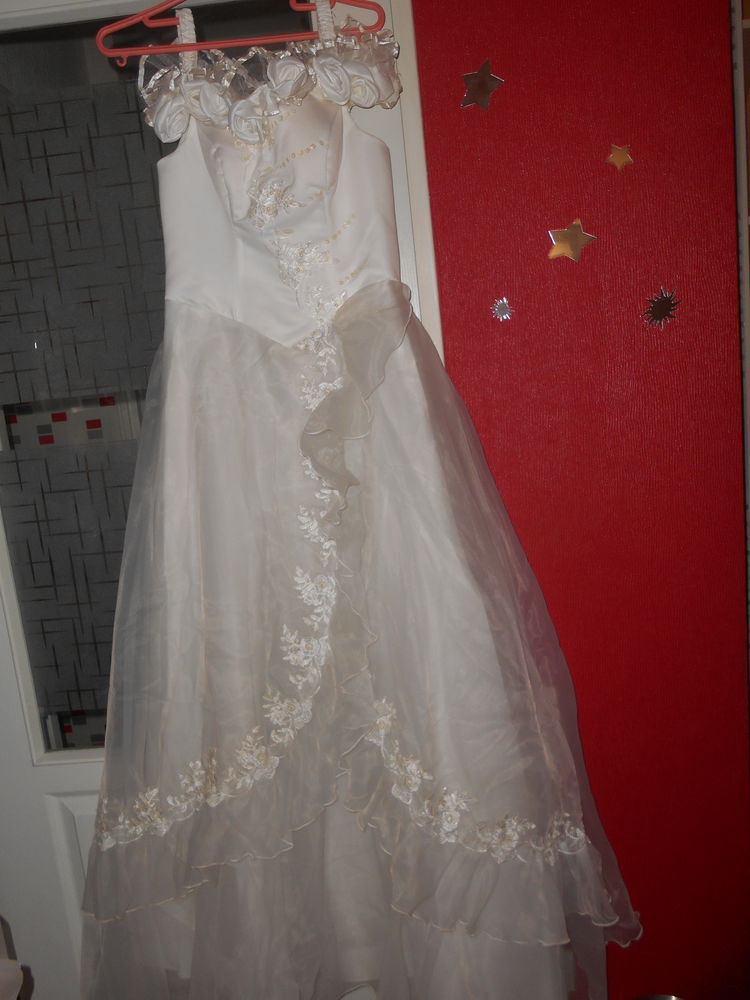 ROBE DE MARIEE NEUVE 200 Dijon (21)