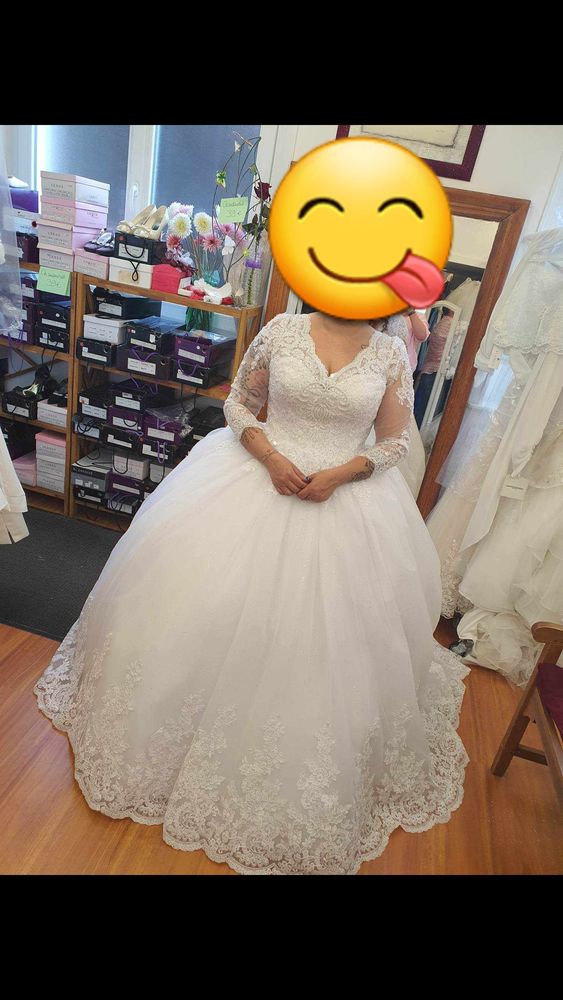 Robe de mari�e princesse 1450 Mirecourt (88)