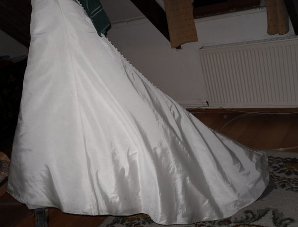 Robe de mari�e 300 Houdan (78)