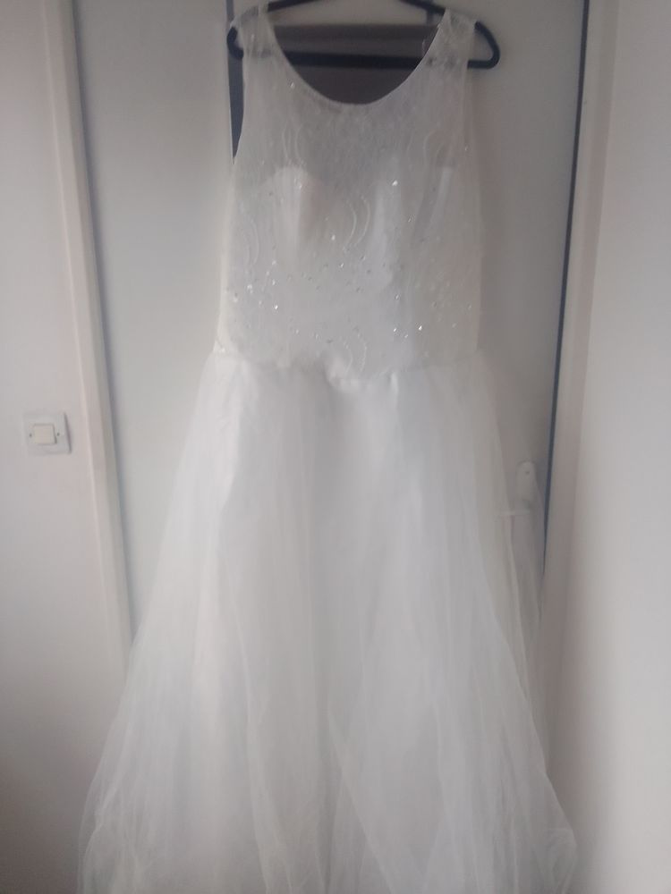 Robe  mariee 490 Sarcelles (95)