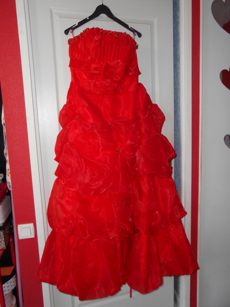 ROBE DE MARIEE 250 Chevigny-Saint-Sauveur (21)