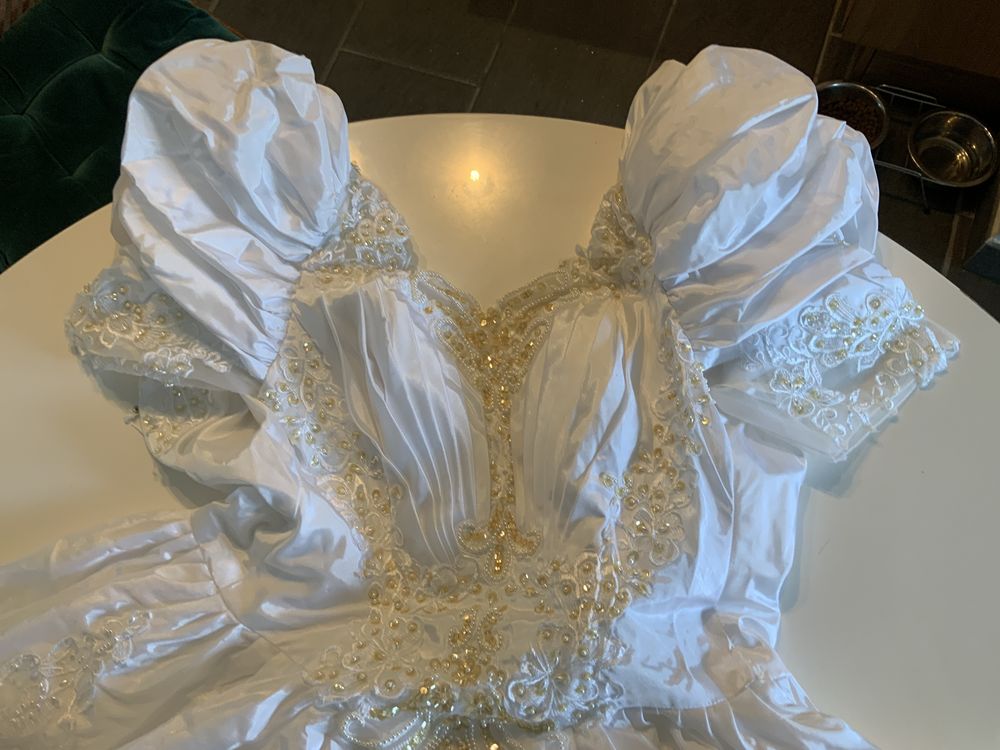 Robe de mari�e 0 Toulon (83)