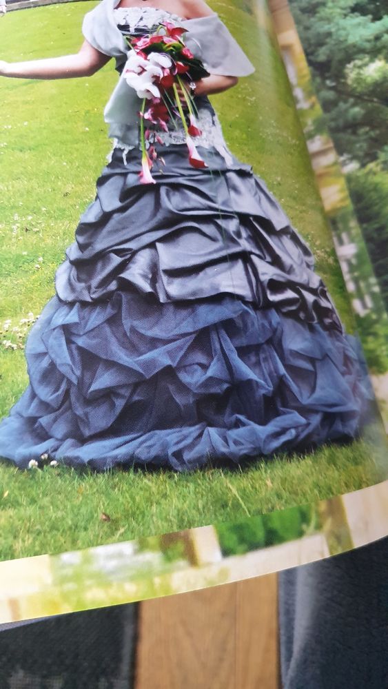 Robe de mari�e 300 Metz (57)