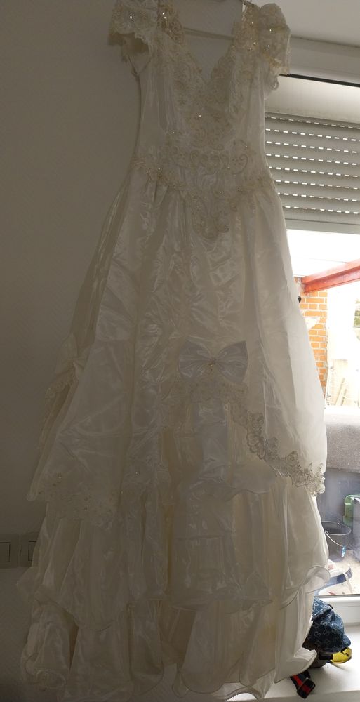 Robe de mari�e 280 Aulnoy-lez-Valenciennes (59)