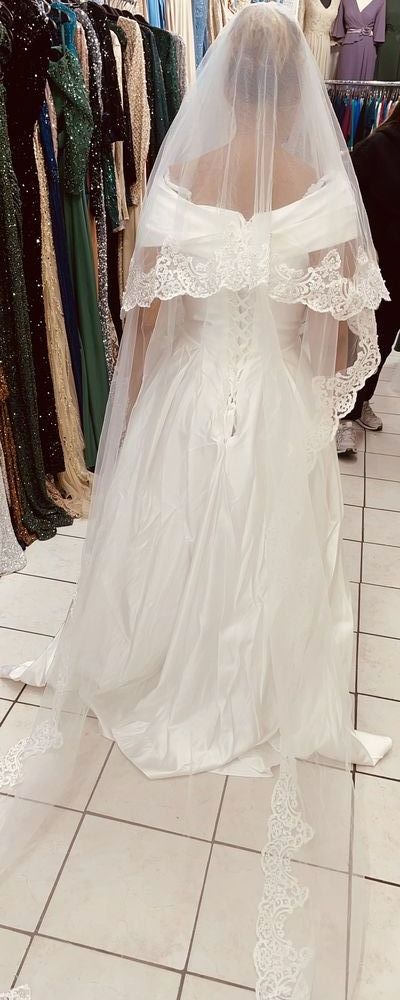 Robe de mari�e 370 Nanterre (92)