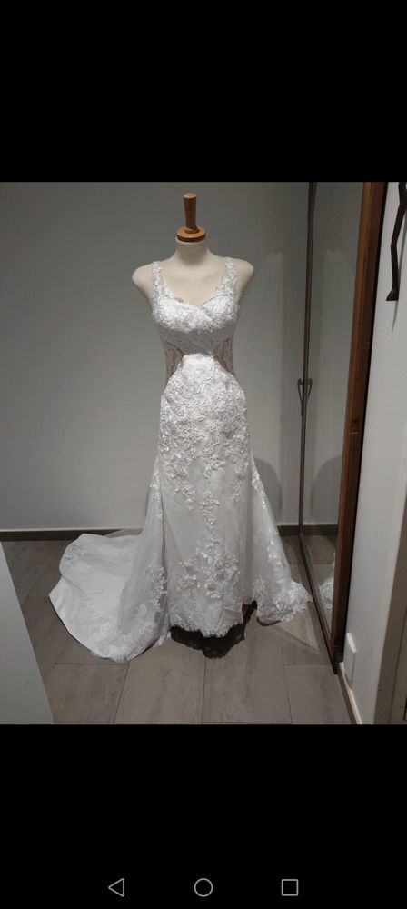 Robe de mari�e 120 Saint-Andr�-le-Puy (42)