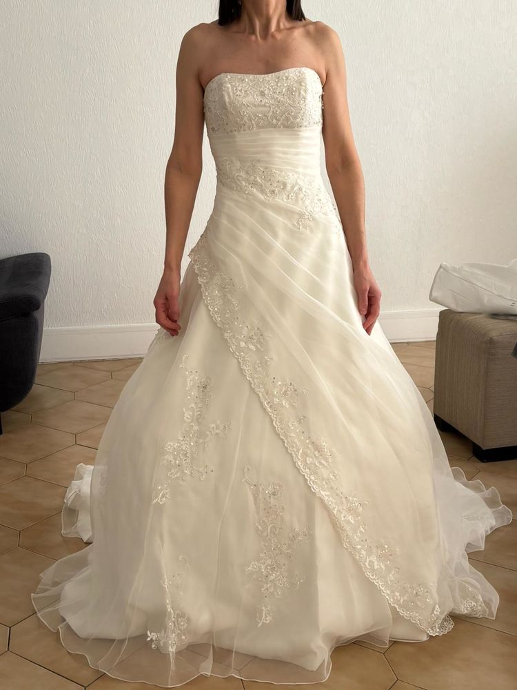 Robe de mari�e 1 �vry (91)