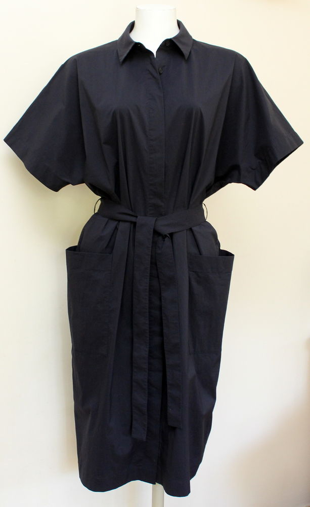 Robe marine JEAN PAUL KNOTT T.2 200 Issy-les-Moulineaux (92)