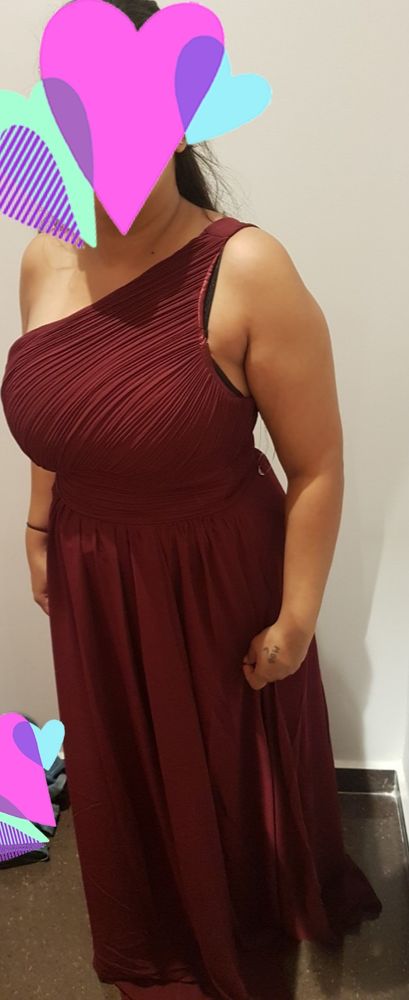 robe neuf en mousseline couleur bordeaux 60 Les Trois-Bassins (97)