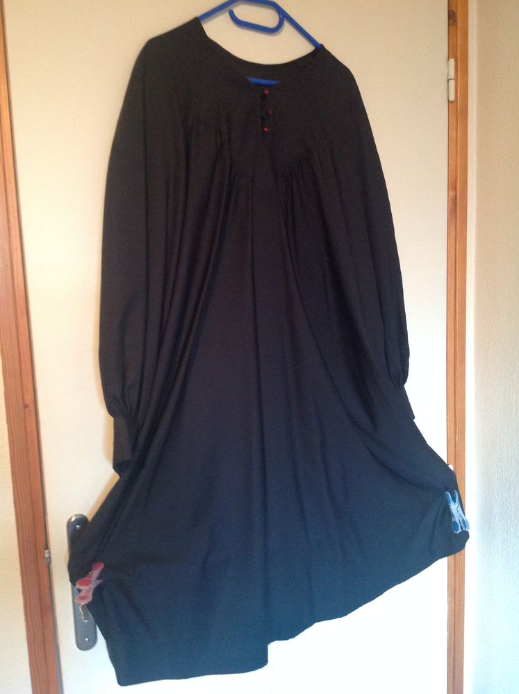 ROBE NOIR GRANDE TAILLE Envoi Possible
15 Tr�gunc (29)