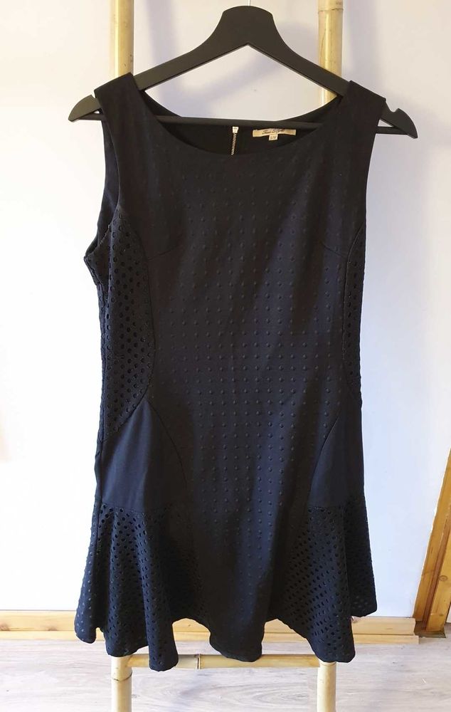 Robe noire fermeture �clair S/M 4 Monistrol-sur-Loire (43)