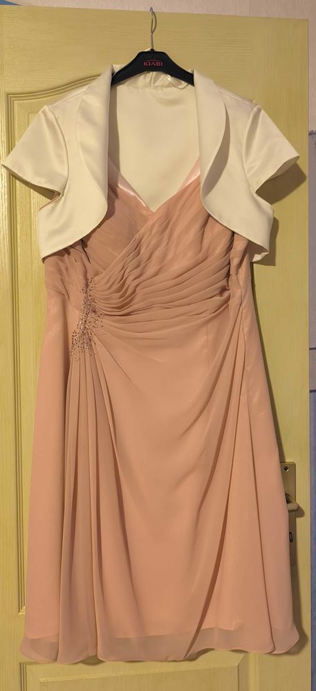 Robe et petite veste 20 Berck (62)