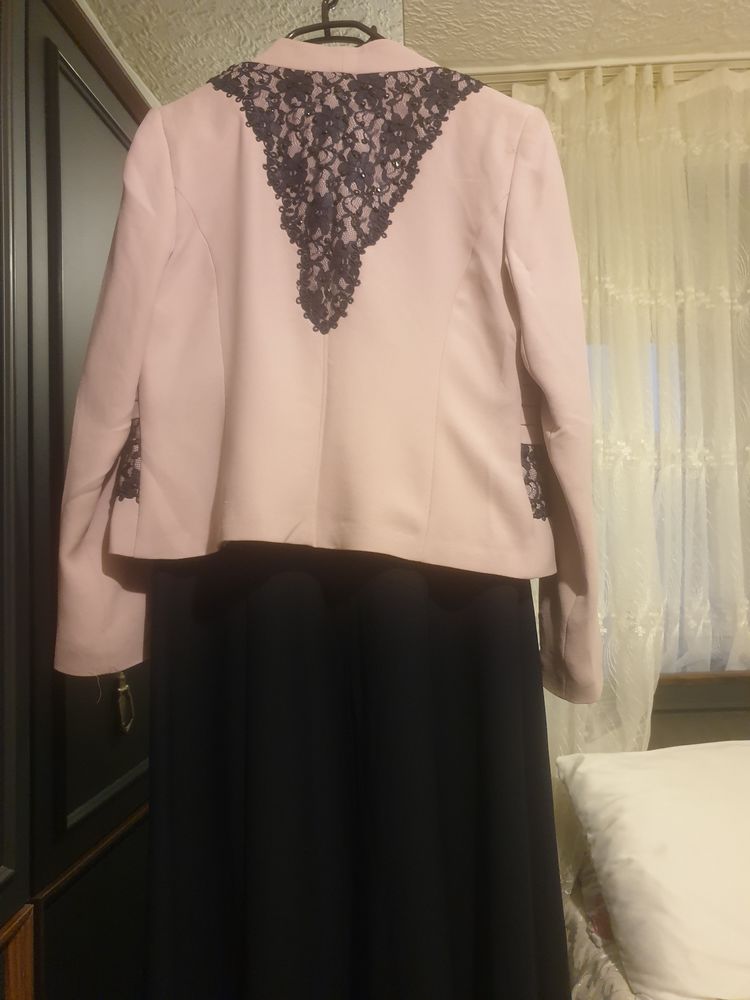 Robe 2 pi�ces 40 Saint-Jean-de-la-Ruelle (45)