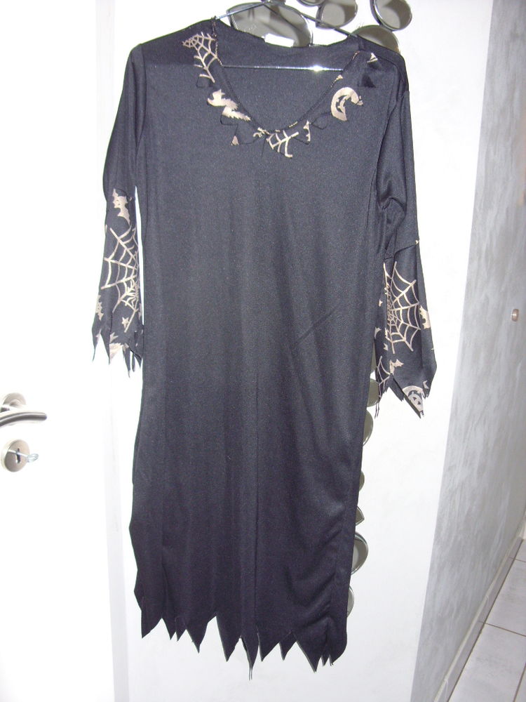 robe pour d�guisement 2 Recologne (25)