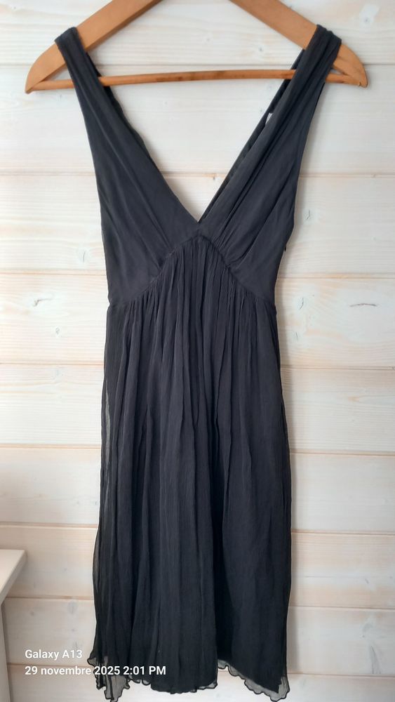 10 � la robe ou 25 � les 3 robes 25 Blanquefort (33)