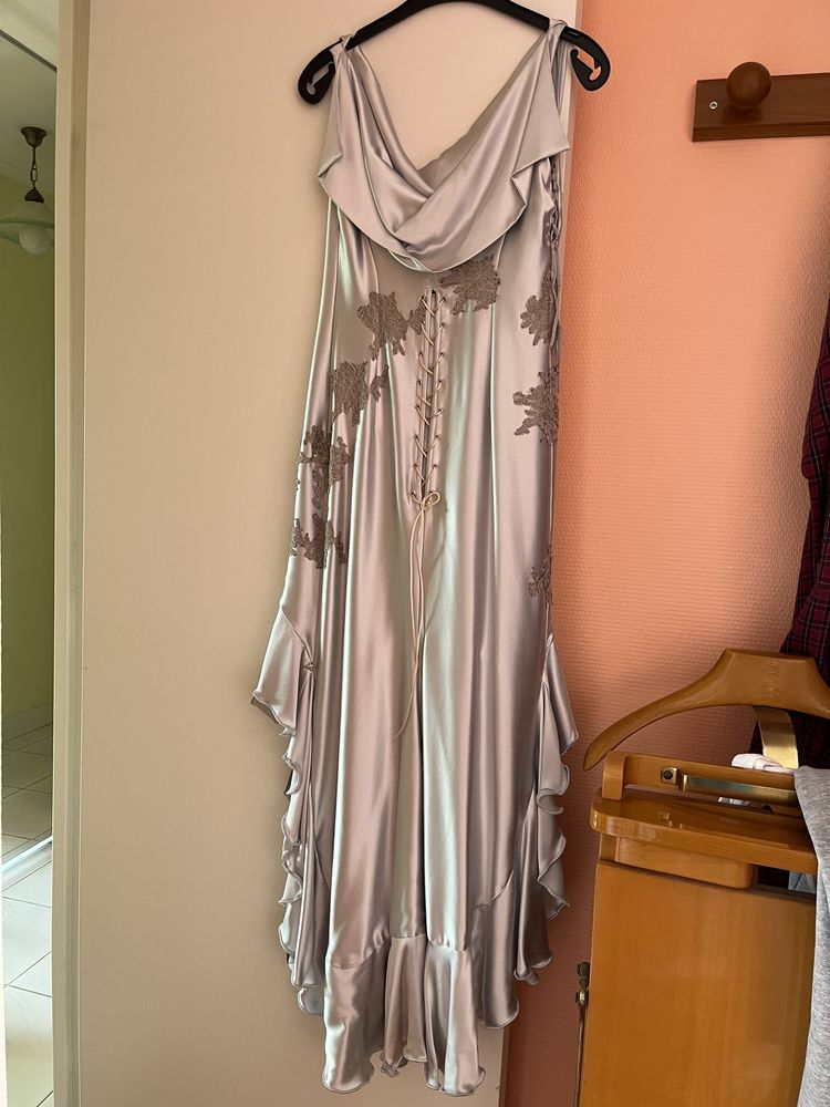 ROBE EN SOIE 50 Bordeaux (33)