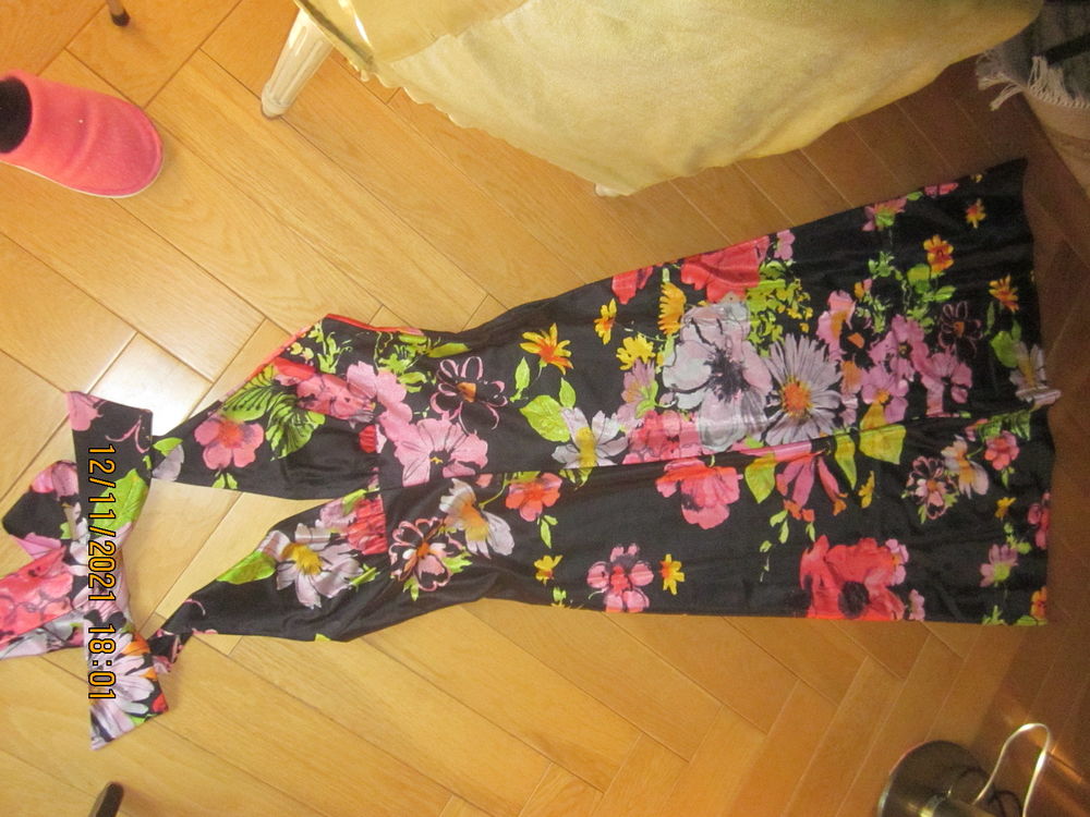  ROBE DU SOIR 30 Paris 20 (75)