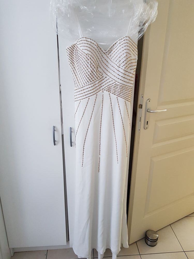 Robe de soir�e longue neuve 50 Roquefort-la-B�doule (13)