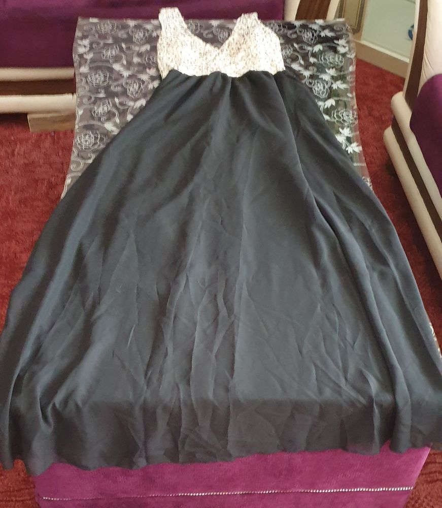 Robe de soir�e 45 H�rouville-Saint-Clair (14)