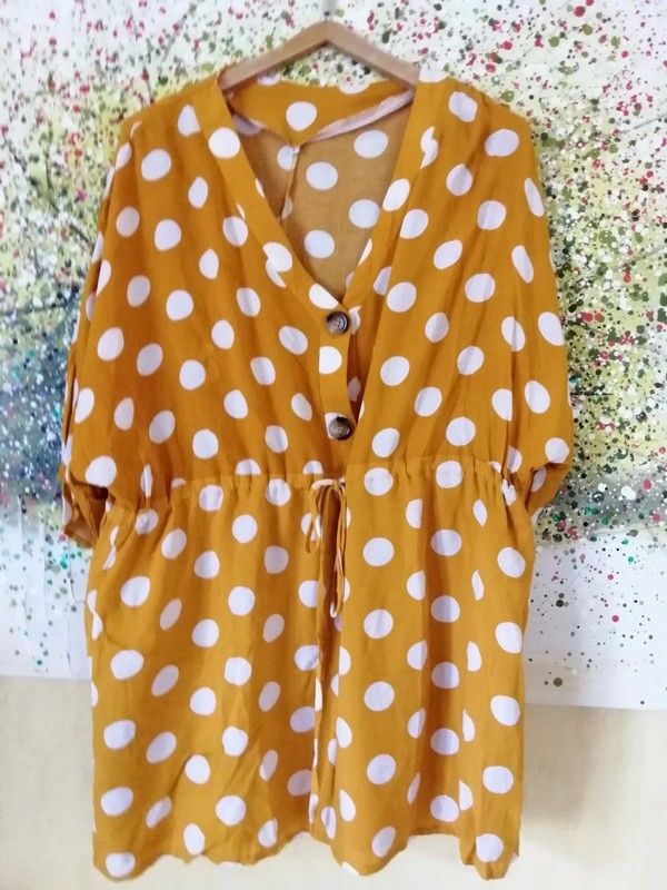 robe taille S
3 Vinezac (07)