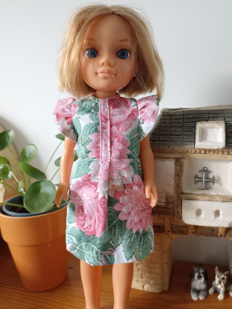 Robe Tiffany pour poup�e Nancy 6 P�rigny (17)