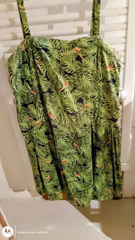 Robe d'�t� tr�s color�e 20 Lavaur (81)