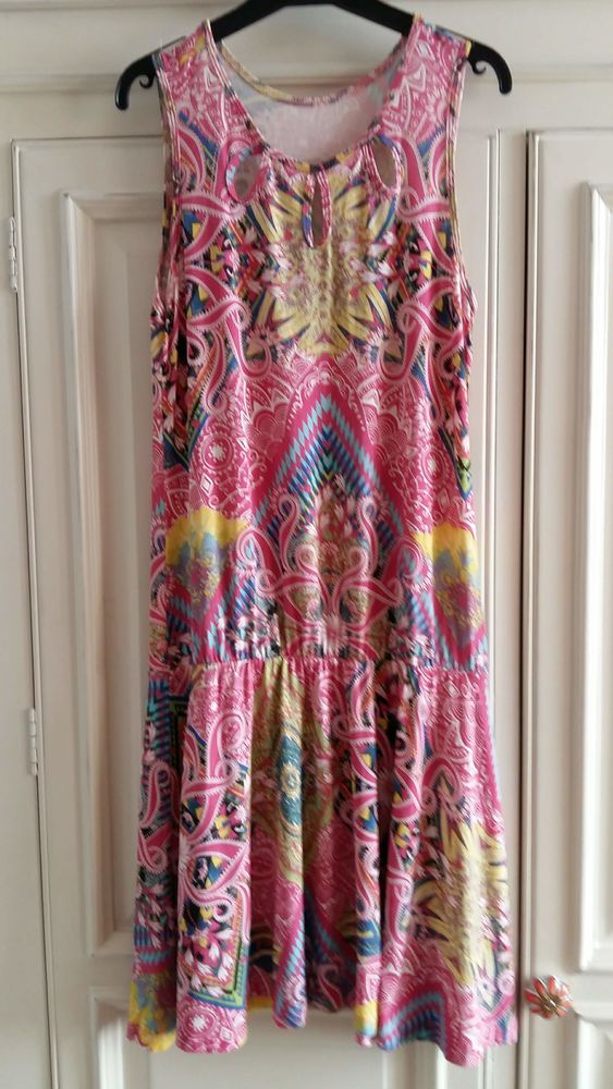 Robe D'�t� :.tr�s l�g�re. 5 S�rignan (34)