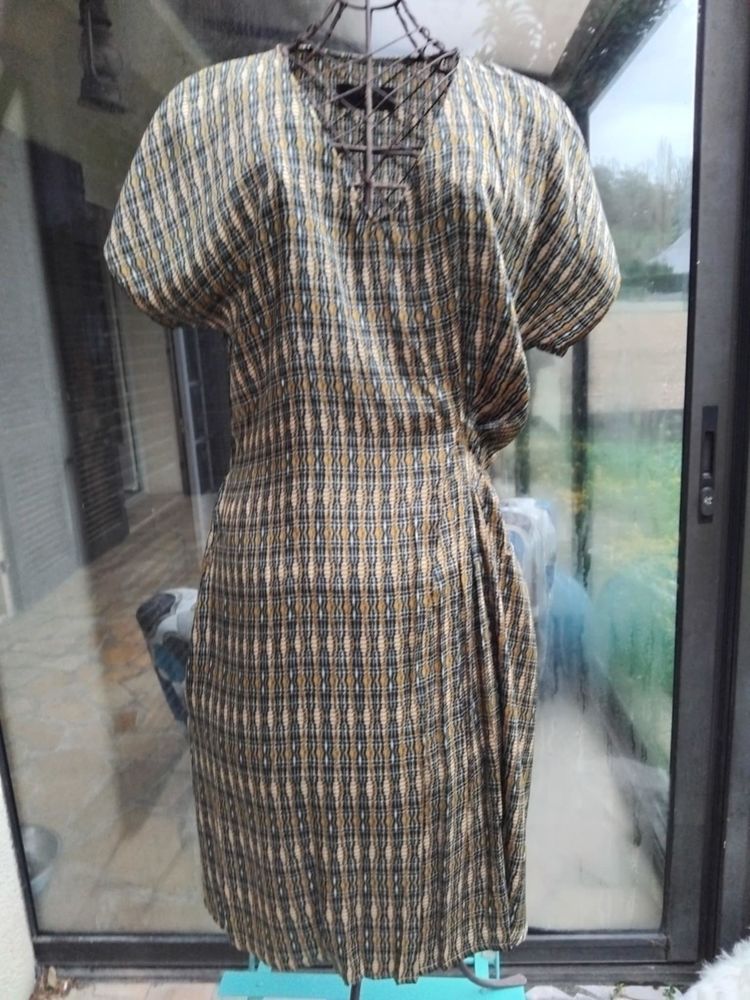 Robe tunique Cot�lac  38/M 20 Lourdes (65)