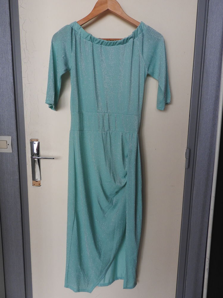 Robe vert d'eau 8 Drancy (93)
