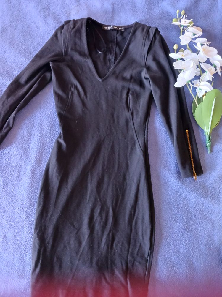 robe zara basic taille xs 10 Toulon (83)