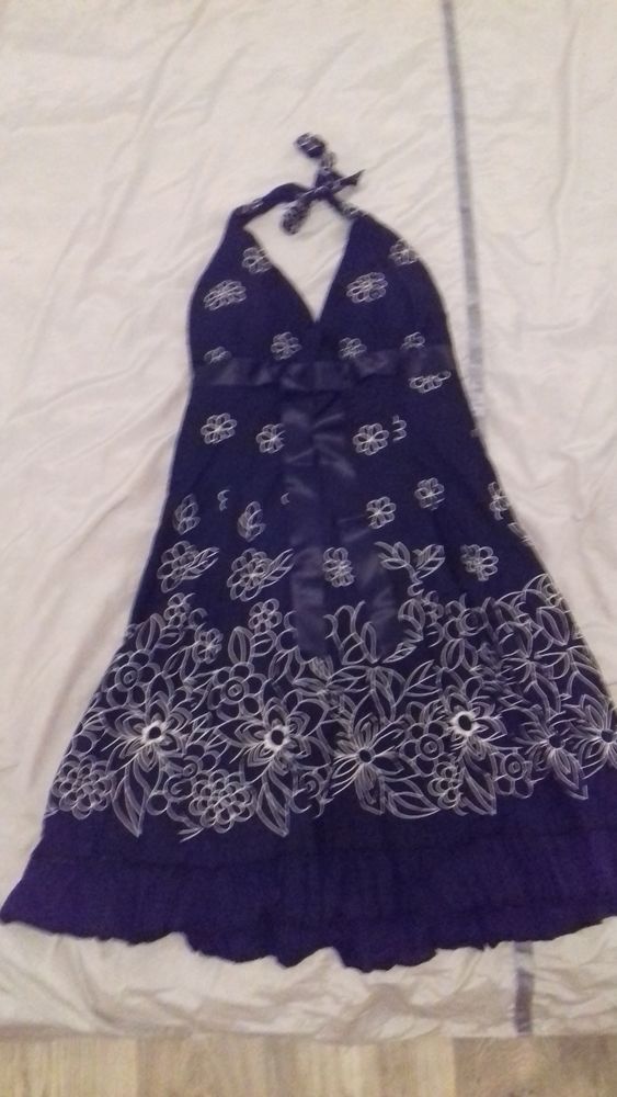 Robe �t� 5 Angervilliers (91)