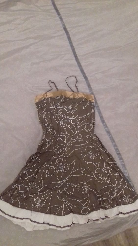 Robe �t� 5 Angervilliers (91)