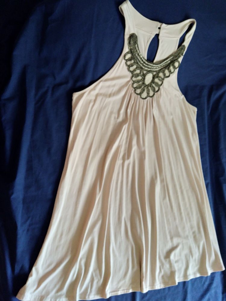 Robe 20 La Seyne-sur-Mer (83)