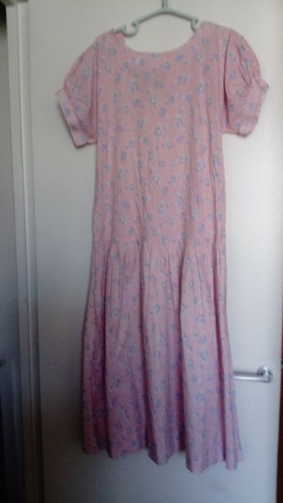 ROBE 10 Paris 20 (75)